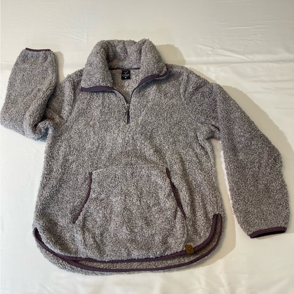 LIFE INTEGRITY- EARTH size M, Sherpa pullover , good condition , preown… - Picture 1 of 3